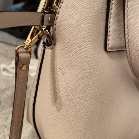 Kate Spade Cameron Street Lottie purse. - Picture 3 of 7